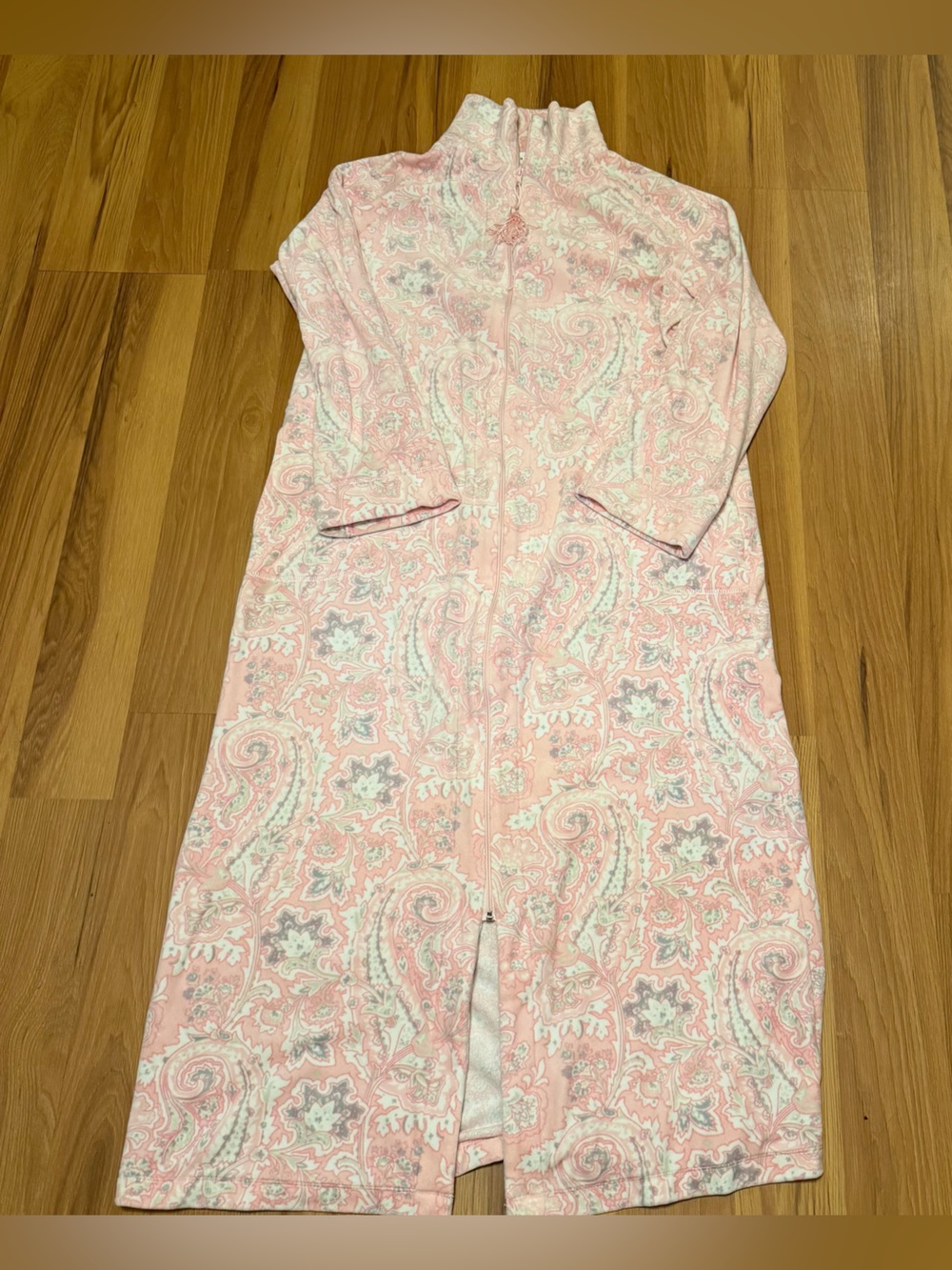 Miss Elaine Pink Paisley Plush Robe